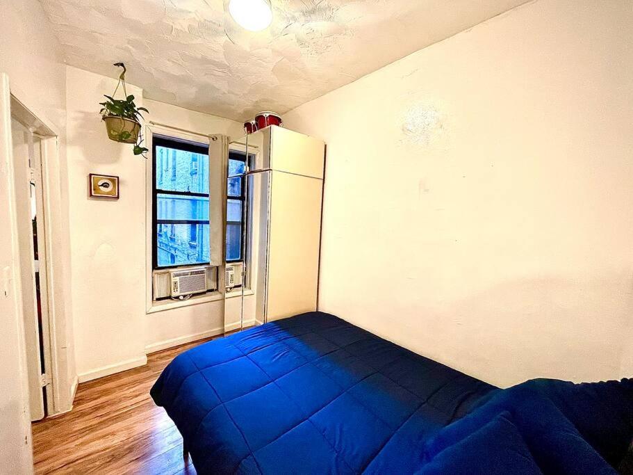 Apartment 2 Bedrooms One Stop From Manhattan Weehawken