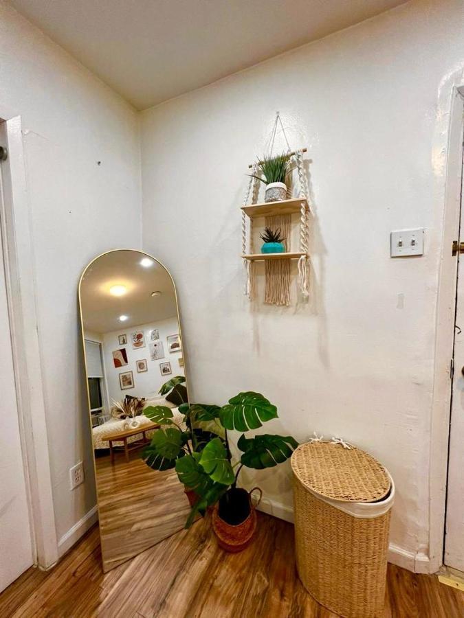 2 Bedrooms One Stop From Manhattan Apartment Weehawken